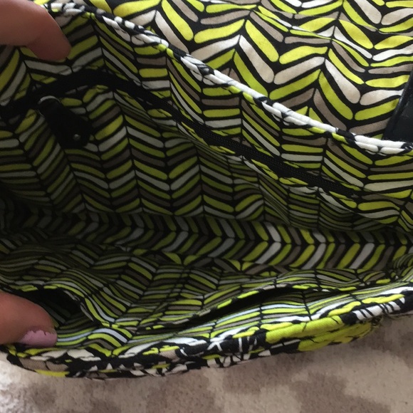 NWT Vera Bradley Citron Crosstown Crossbody - Picture 5 of 8